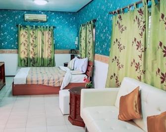 Huaykhakhaeng Country Home Resort - Ban Klang (Uthai Thani) - Habitación