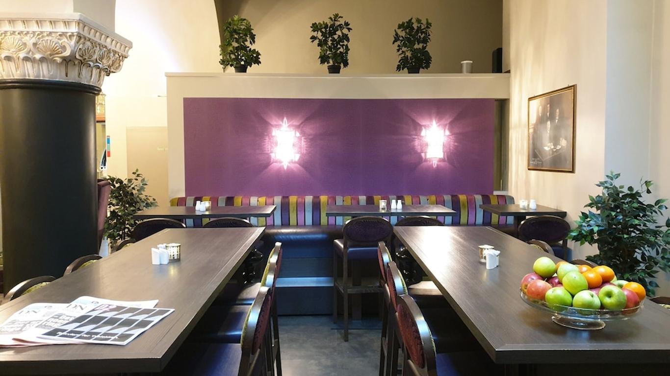 بانكين هوتل