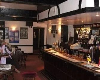 Three Tuns Hotel - Filey - Bar