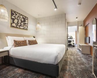 Nightcap at Dalrymple Hotel - Townsville - Schlafzimmer