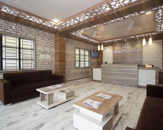 Super Capital O Priyanshu - Siliguri - Vastaanotto