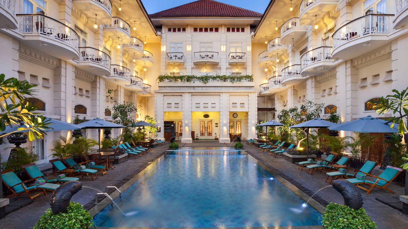 فندق ذا فونيكس يوغياكارتا - إم غاليري