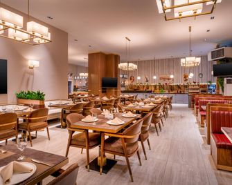 Best Western Premier Hidden Hills Hotel - Karaburun - Restaurant