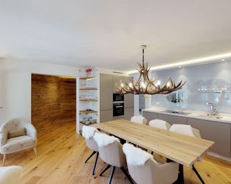 Apartment Di Roz - St. Moritz - Dining room