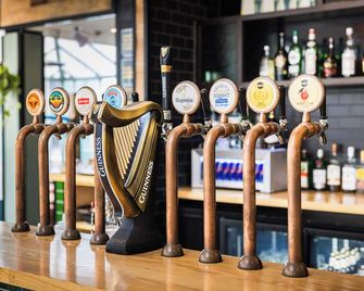 The Angus Hotel - Lower Hutt - Bar
