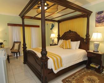 Rayon Hotel - Negril - Bedroom