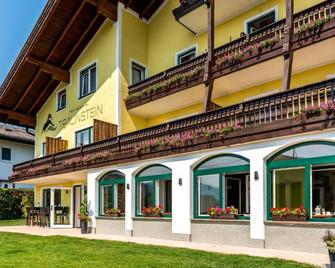 Panorama Hotel Traunstein - Bad Ischl - Building