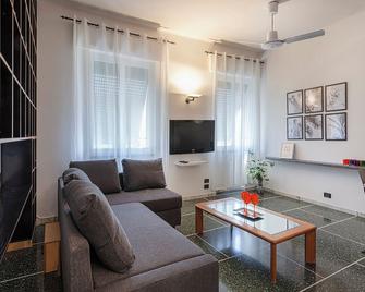 Santa Margherita Apartment in the city center - Santa Margherita Ligure - Pokój dzienny