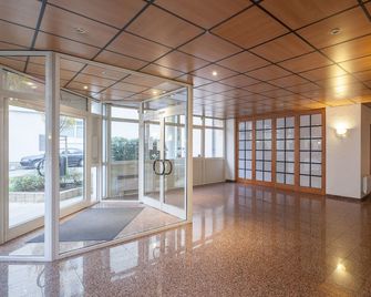 City Residence Access Strasbourg - Estrasburgo - Lobby