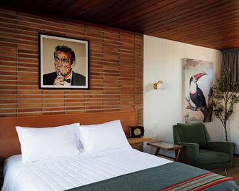 The Sierra Motel - Traverse City - Bedroom