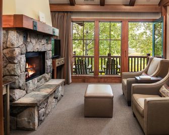 Sunriver Resort - Sunriver - Living room