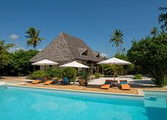 Tikitam Palms Boutique Hotel - Pongwe - Pool