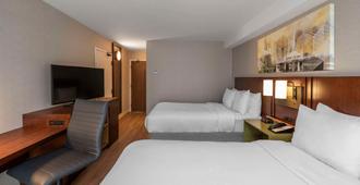 Comfort Inn - Thunder Bay - Bedroom