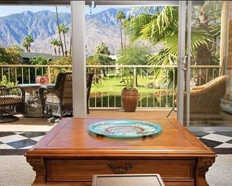 3br 3 ba - Seven Lakes Country Club - Palm Springs - Balcón