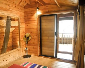 The Yuppi Hippi Beachpackers Hostel - Anjuna - Spa