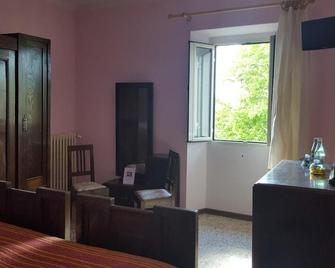 Albergo Ristorante Gualtieri - Barberino di Mugello - Obývací pokoj