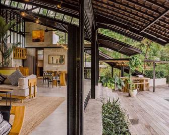 Kirikan Villas, Secluded Jungle Paradise - Kuta - Innenhof
