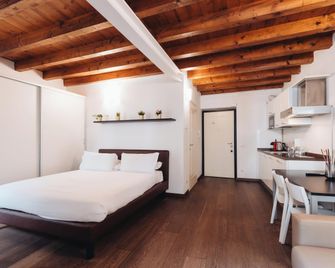 شقق تشارمينغ ميلان بريرا - مادونينا - ميلان - غرفة نوم