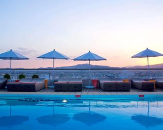 Novotel Athenes - Athen - Bể bơi