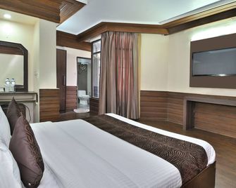 Hotel Mgm 1 - Dalhousie - Bedroom