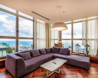 Nof Hotel - Haifa - Stue