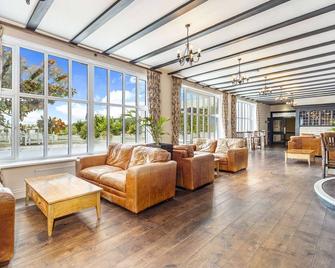 Best Western The Webbington Hotel and Spa - Axbridge - Lobby
