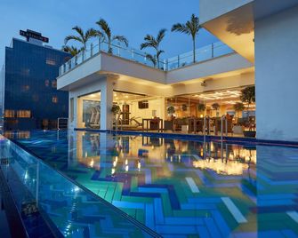 Mandarina Colombo - Colombo - Pool