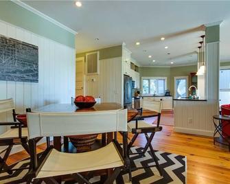 Seascape 3510 By RedAwning - Kiawah Island - Comedor