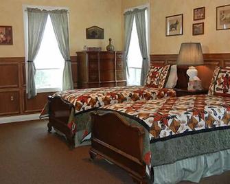 The Feathered Star B&B - Egg Harbor - Bedroom