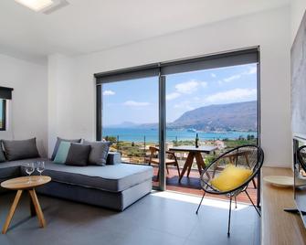 Seametry Luxury Living Apartments - Soúda - Living room