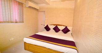 Hotel Ganpati - Bhopal - Yatak Odası