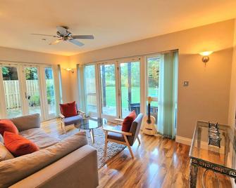 Lovelady Shield Cottages by Paymán Club - Alston - Wohnzimmer