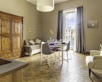 Winnili Apartments - Trani - Phòng ăn