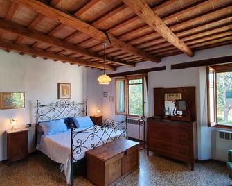 Affittacamere Villa Molinello - Dovadola - Bedroom