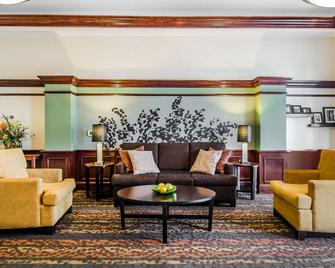 Sleep Inn & Suites Danville Hwy 58 - Danville - Lobby