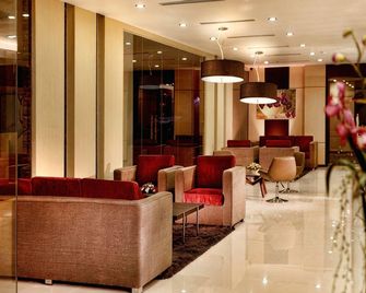 Orchardz Hotel Ayani - Pontianak - Lobby