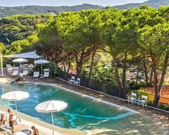 Hotel Valle Verde - Procchio - Басейн