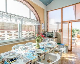 Lovely home in Santa maria del focall - Santa Maria del Focallo - Dining room