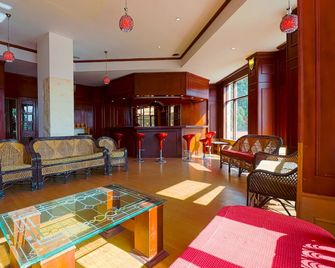 The Byke Sunshine Grand - Coonoor - Lobby
