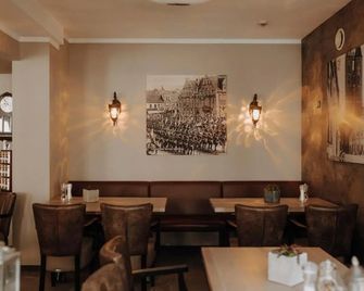 Hotel Schwarzer Adler - Stendal - Restaurant