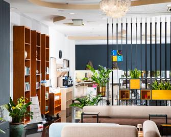 بو33 هوتل فاميلي آند سويتس - بودابست - ردهة