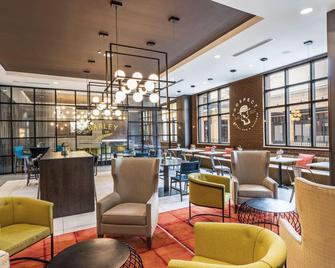Hotel Indigo Tulsa Dwtn-Entertainment Area By IHG - Tulsa - Lounge