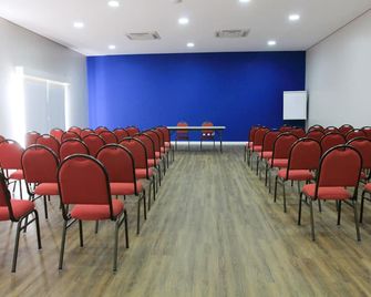 The World Indaiatuba - Indaiatuba - Sala de reuniões