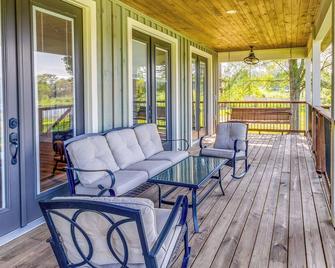 Escape to Nature: Lakefront Jay Cottage w/ Views! - Jay - Balcony