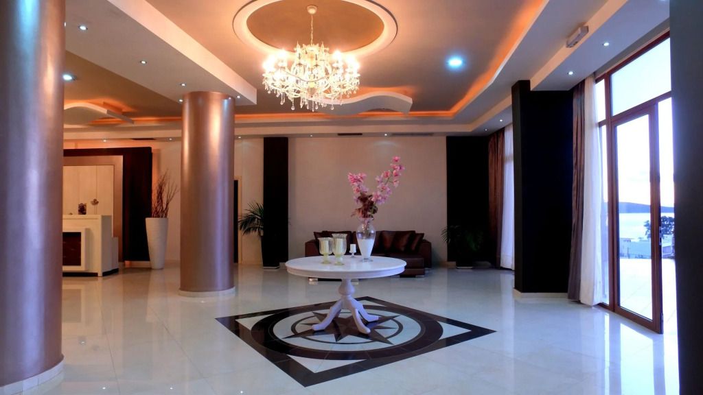 فندق وأجنحة إيفيا