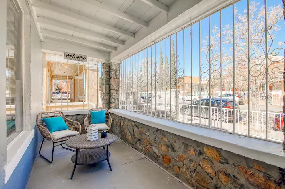 Sunset Sanctuary - El Paso - El Paso - Balcony