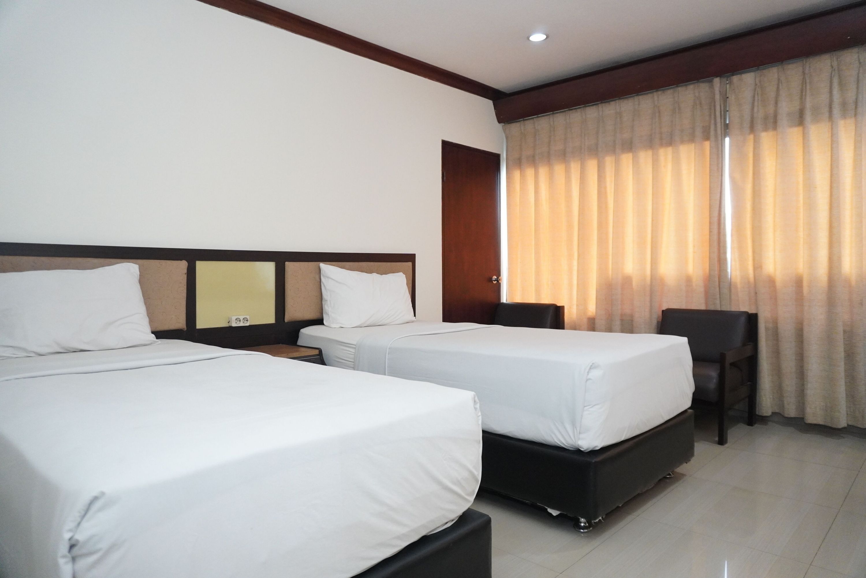 Siantar Hotel Parapat - Parapat