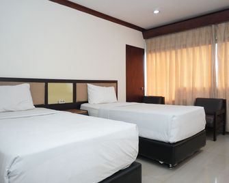 Siantar Hotel Parapat - Parapat