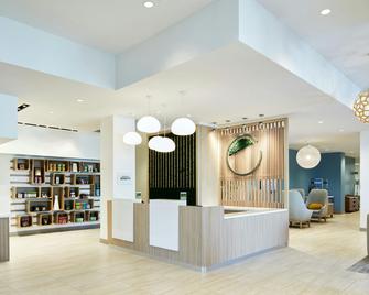 Element Irvine - Irvine - Receptie