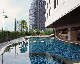 Avani Ratchada Bangkok Hotel - Bangkok - Pool